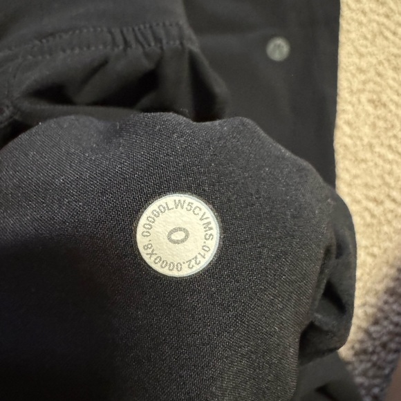 LULULEMON SIZE 0 ADAPTED STATE JOGGER - Picture 3 of 7